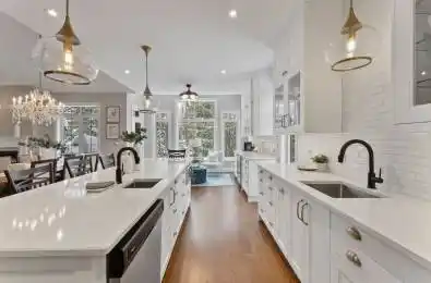 24 Howard Williams Court Uxbridge Ontario L9P 0R2