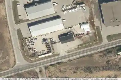 218 Lockhart Road Barrie Ontario L4N 9G8