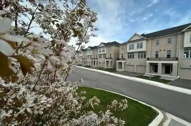 1655 Palmers Sawmill Road Unit# 305 Pickering Ontario L1X 0R3
