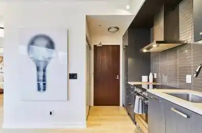 120 Bayview Avenue Unit# N204 Toronto C08 Ontario M5A 0G4