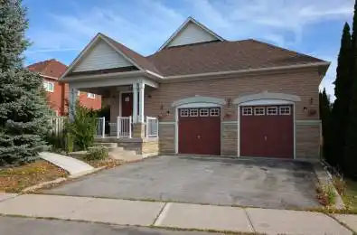 28 Rouge Bank Drive Markham Ontario L3S 4C7