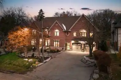 83 Hambly Avenue King Ontario L7B 1J1