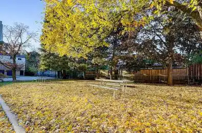 2020 Pharmacy Avenue Unit# 23 Toronto E05 Ontario M1T 1H8