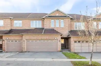 105 Millcliff Circle Aurora Ontario L4G 7P1