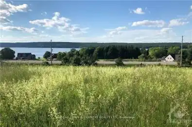 00B TROTTERS Lane Rideau Lakes Ontario K0G 1X0