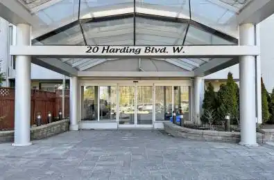20 Harding Boulevard Unit# 707 Richmond Hill Ontario L4C 9S4