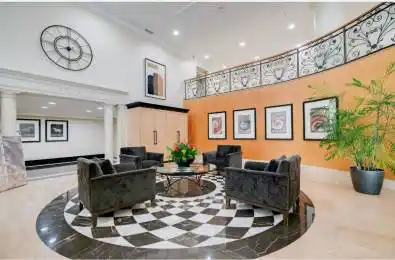 10 Delisle Avenue Unit# 619 Toronto C02 Ontario M4V 3C6