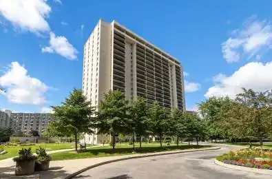 820 Burnhamthorpe Road Unit# 706 Toronto W08 Ontario M9C 4W2