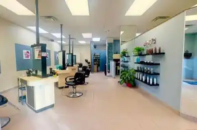 14 Wellington Street Unit# #5 Aurora Ontario L4G 1H5