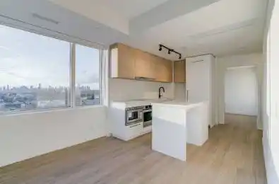 1050 Eastern Avenue Unit# 1010 Toronto E02 Ontario M4L 0B7