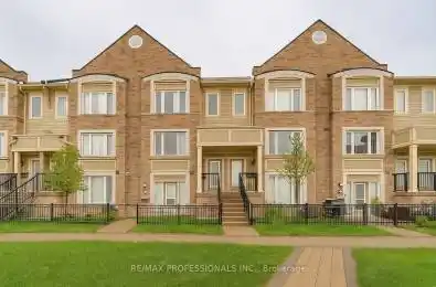 3135 Boxford Crescent Unit# 7 Mississauga Ontario L5M 0P4