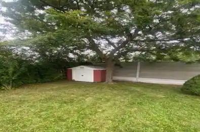 30 Blackthorn Lane Brampton Ontario L6V 3K8