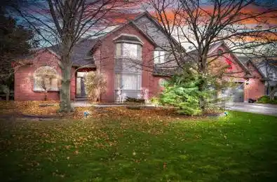 11 Cramar Crescent Chatham-Kent Ontario N7M 6G3