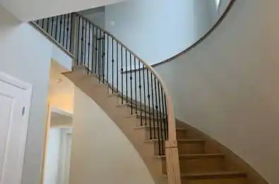 11 Revol Road Penetanguishene Ontario L9M 0W8