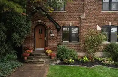 36 Mountwood Avenue Hamilton Ontario L8N 2G9