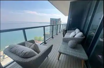 370 Martha Street Unit# 2204 Burlington Ontario L7R 0G9