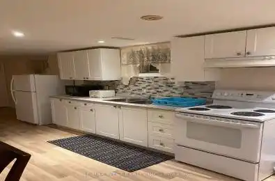 18 King George Road Toronto W04 Ontario M9N 2C1