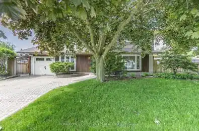 36 Lockton Crescent Brampton Ontario L6W 1C3