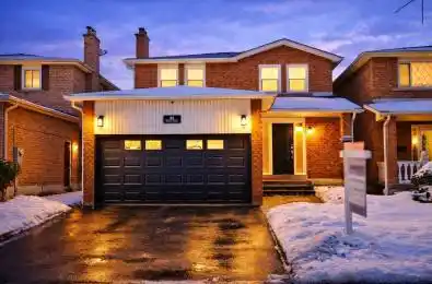 69 Wade Gate Vaughan Ontario L4J 5X5