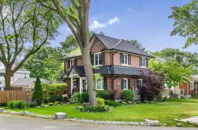 33 McIntosh Avenue Toronto W07 Ontario M8Y 3E1