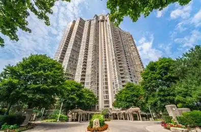 45 Kingsbridge Garden Circle Unit# 3208 Mississauga Ontario L5R 3K4