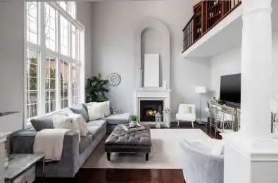 364 Creek Path Avenue Oakville Ontario L6L 6X3