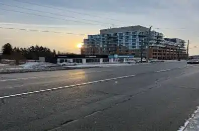 11623 Yonge Street Unit# North-Side Richmond Hill Ontario L4E 3N8