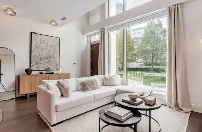 39 Queens Quay Unit# TH132 Toronto C08 Ontario M5E 0A5