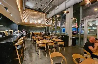 110 Harbour Street Unit# 10B Toronto C01 Ontario M5J 2L9