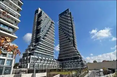 30 Inn On The Park Drive Unit# 4201 Toronto C13 Ontario M3C 0P7