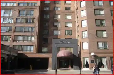 633 Bay Street Unit# 1222 Toronto C01 Ontario M5G 2G4