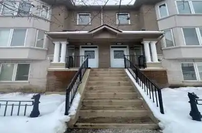 61 Town Centre Court Unit# Th67 Toronto E09 Ontario M1P 5C6