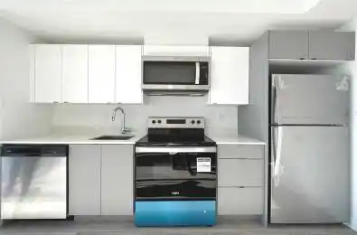 3210 Dakota Common Circle Unit# A902 Burlington Ontario L7M 2A7