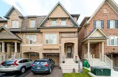 49 Sea Drifter Crescent Brampton Ontario L6P 4B1