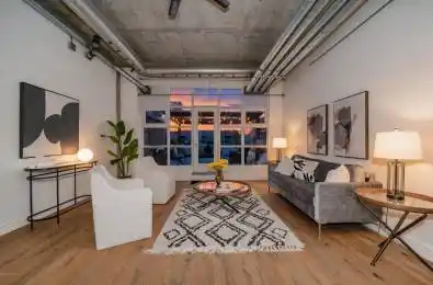 261 King Street Unit# 205 Toronto C08 Ontario M5A 4T6