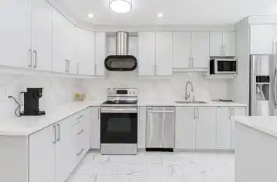 253 Fernforest Drive Brampton Ontario L6R 1E1