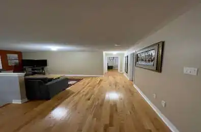 54 Covebank Crescent Brampton Ontario L6P 2Y1