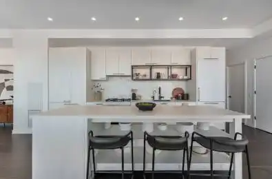 505 Richmond Street Unit# 1309 Toronto C01 Ontario M5V 3N4